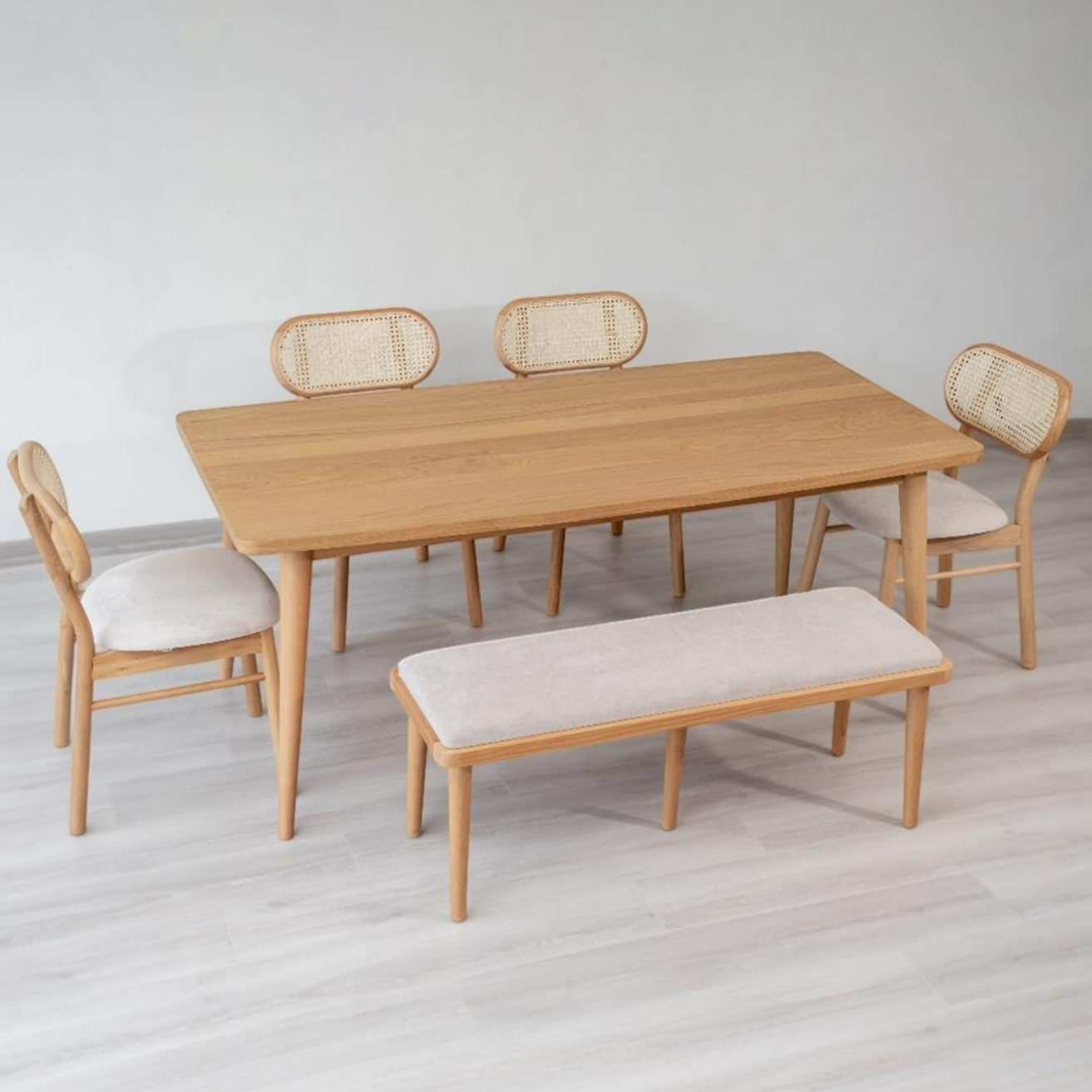 Kastra 4 Kişilik Masa Takımı (Latina Masa + 4 Atra Sandalye + 1 Chic Bench)-5