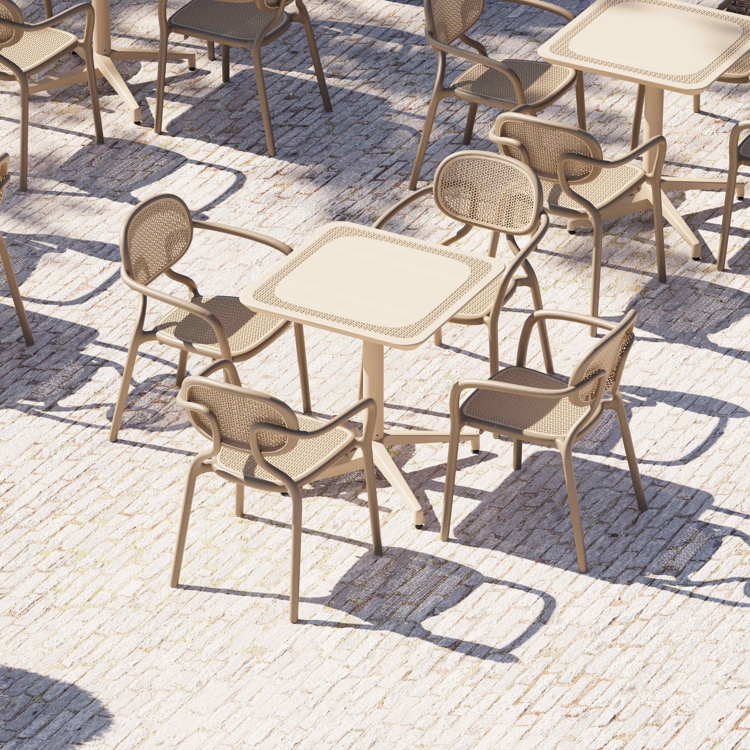 Tilia Haz Katlanır Polipropilen Masa 70x70 cm