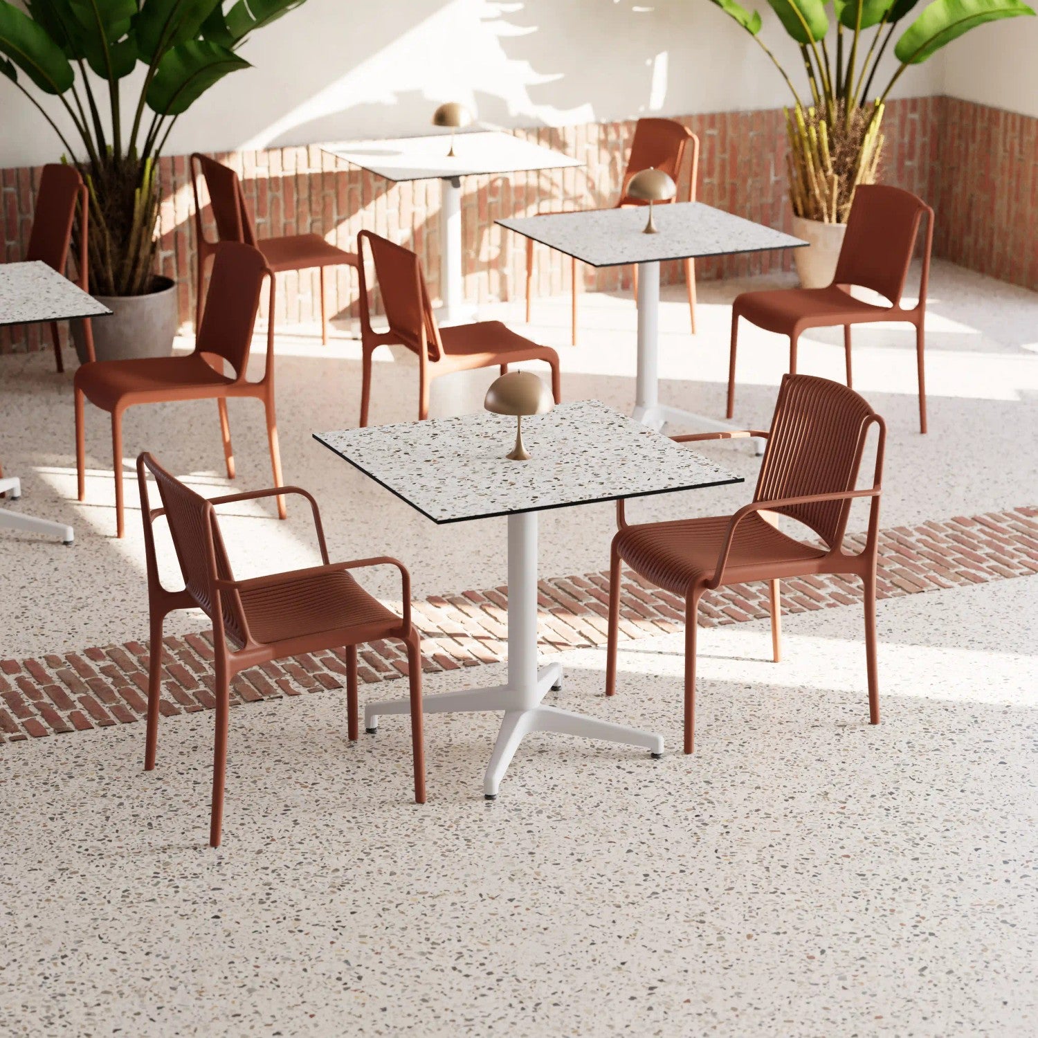 Tilia Nes Polipropilen Kollu Sandalye